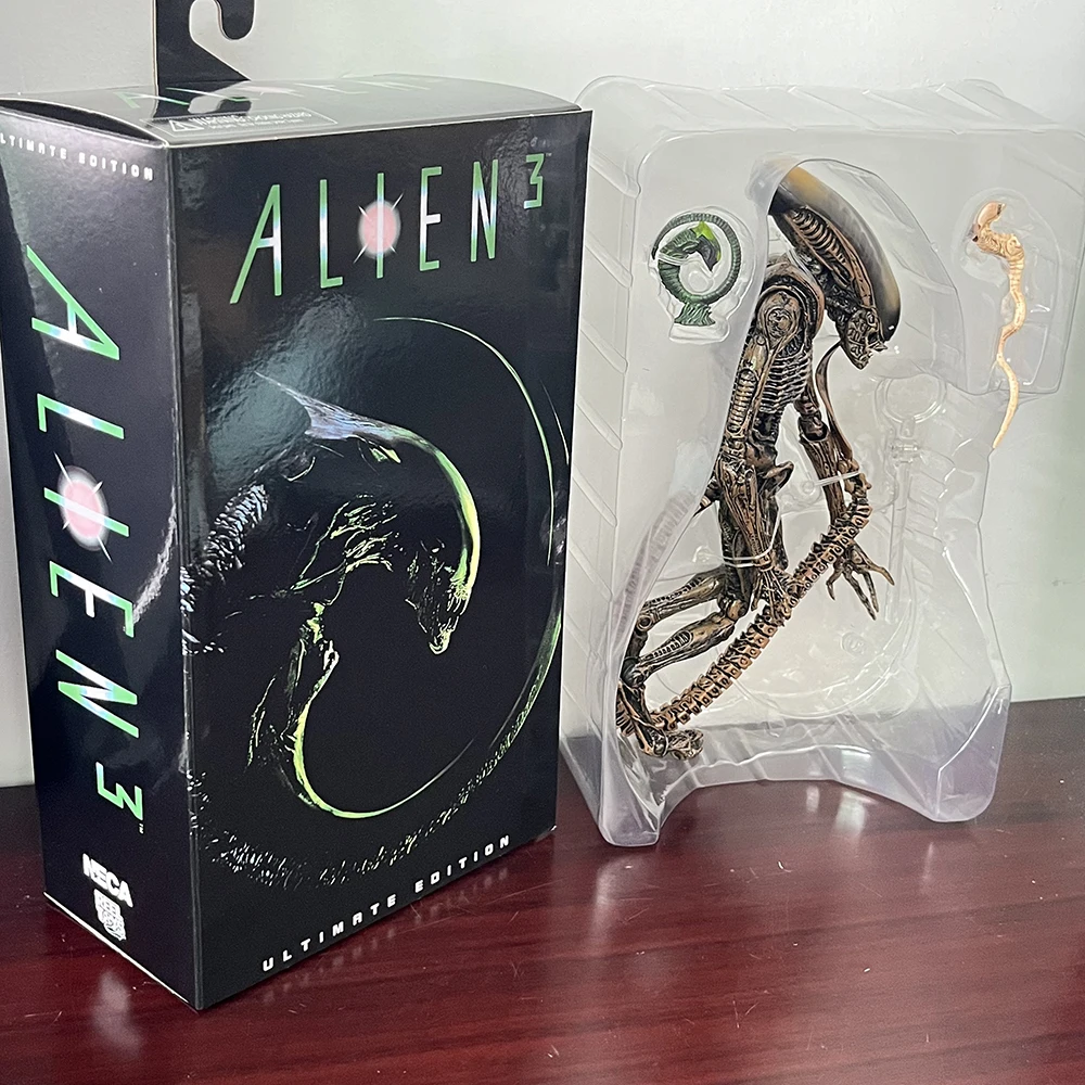 NECA Alien vs شخصية الحركة المفترسة ، إصدار نهائي من Alien 3 ، ألعاب نموذجية قابلة للتحصيل ، دمية مشتركة ، هدايا عيد الميلاد