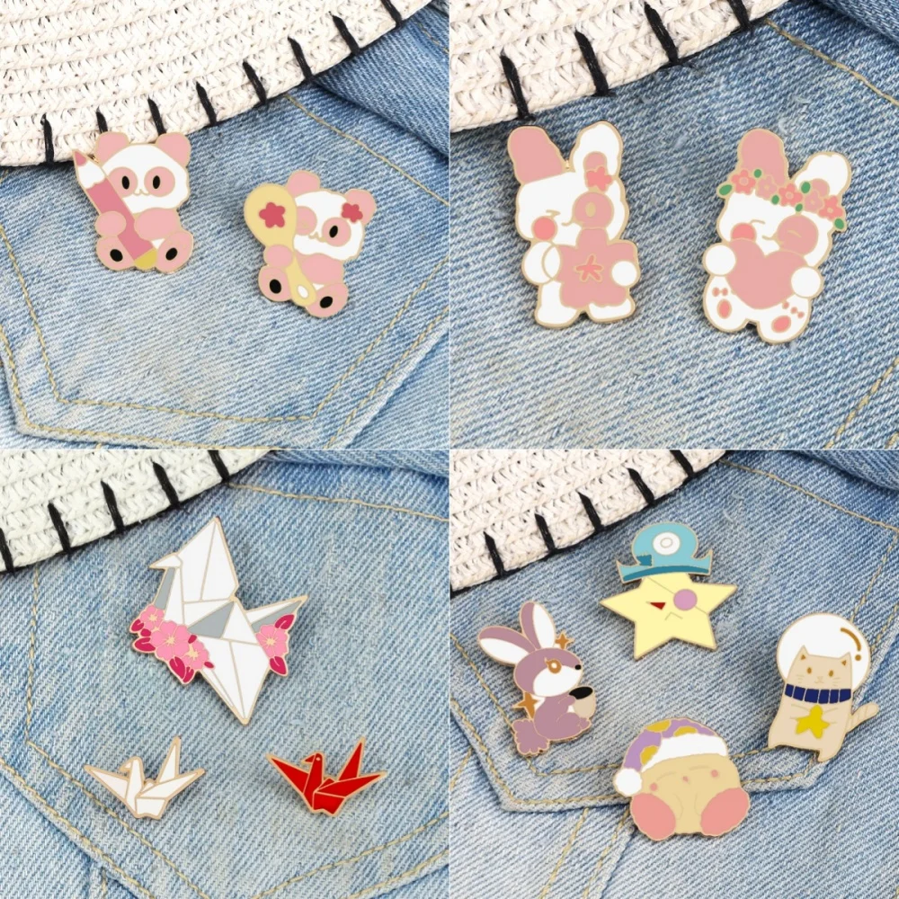 2-4 pieces/set Cute Pencil Bear Brooches Pink Rabbit Enamel Pins Paper Crane Goodnight Cat Romantic Star Badge Bag Jewelry Gifts