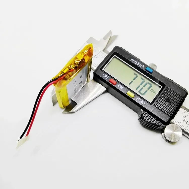 803040 маленьких пистолетов, карта большой емкости, акустическая батарея, литиевая батарея 3,7 В, 1000 мАч, зарядка звука Bluetooth.