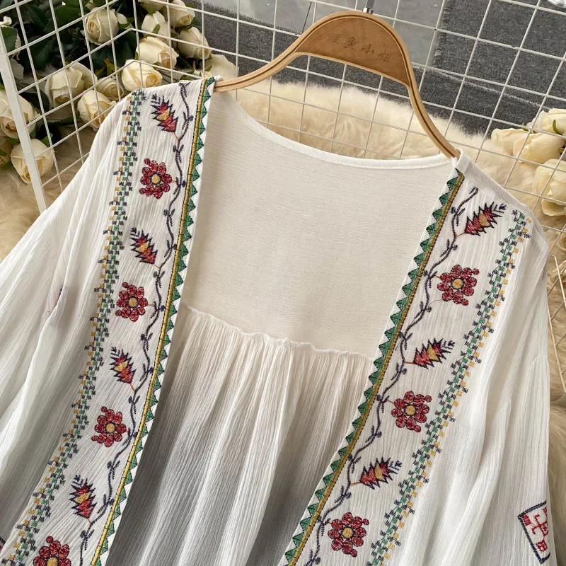 Summer Women\'s Shirt Bohemian Holiday Style Embroidered Tassel Chiffon Cardigan New Waist Female Slim Short Tops