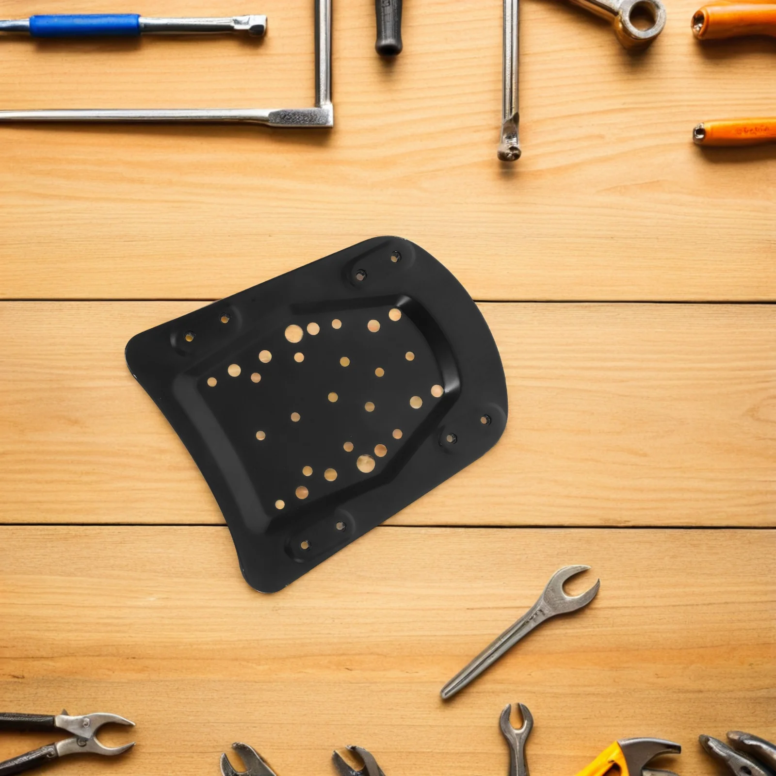 

Комплект: Нижняя опорная пластина для заднего багажника мотоцикла, черная, металлическая, штампованная, для универсального крепления кофра/багажника, адаптер для скутера