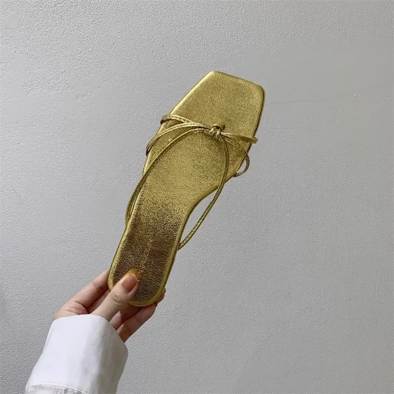 Elegant Silver Slippers Shoes Woman 2024 Trend Flat Sandals Flip Flops House Summer Shoes Sale Sandal Female Ladies Slides