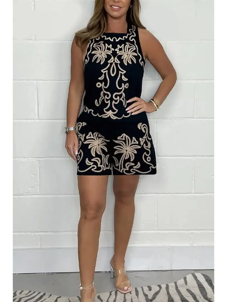 

Sister Star Suit 2025 Fashion Casual Seaside Vacation Coconut Digital Print Sleeveless Shorts Temperament Commuter Two-piece Set