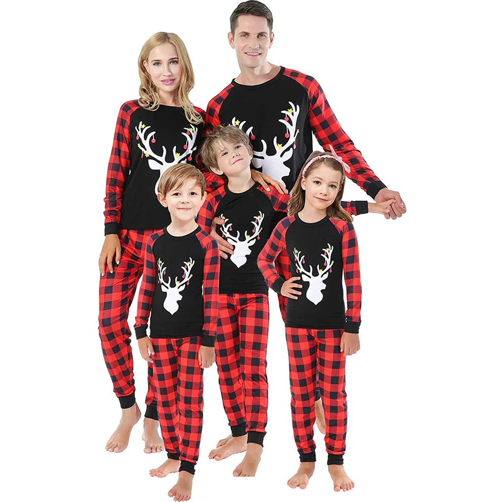 Cute Family Matching Pyjamas Set Festive-Themed Comfortable Soft Adult Matching Xmas Nightwear For Christmas Party New 2024 2025