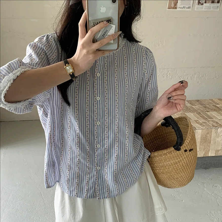 

Summer casual floral striped patchwork lace o-neck shirt women