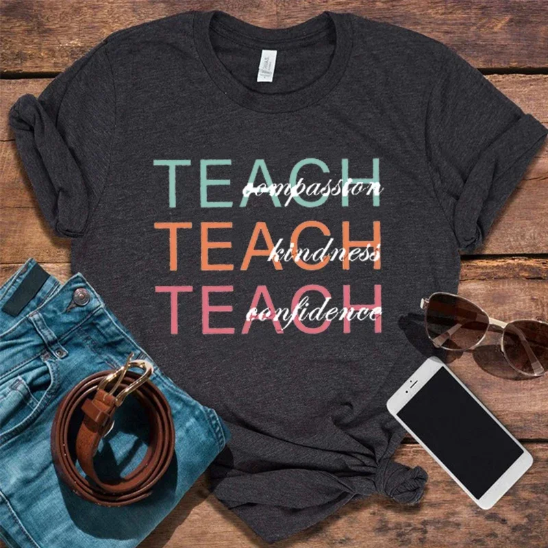 

Happy First Day of School Tshirt 1st Day of School Tee Back To School Vintage Clothes Aesthetic 2024 Women Top M