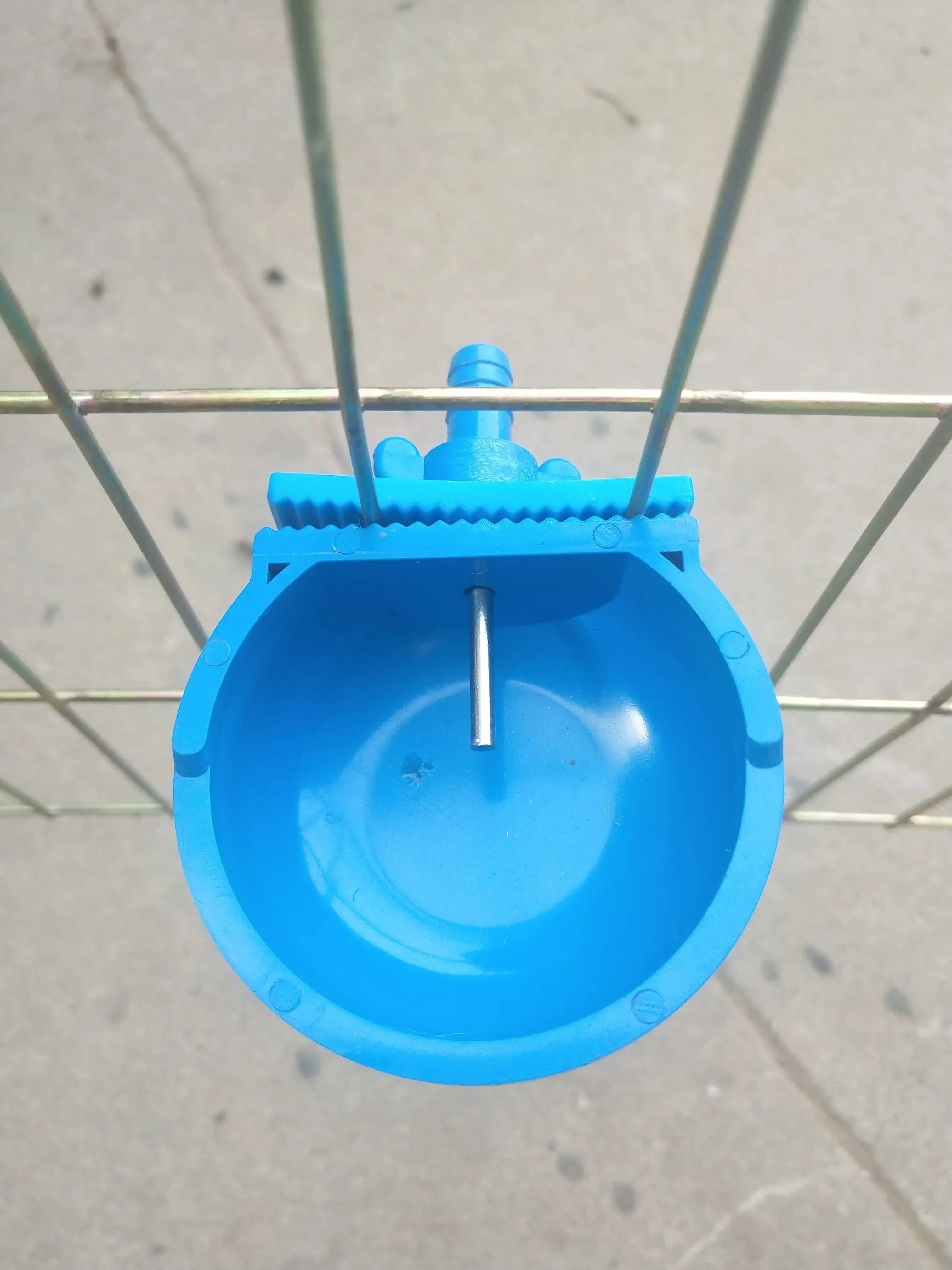 A 10Set Rabbit Fox Mink Nipple Drinking Equipment Dedicated Water Bowl Prevent Bite Automatic Fountains