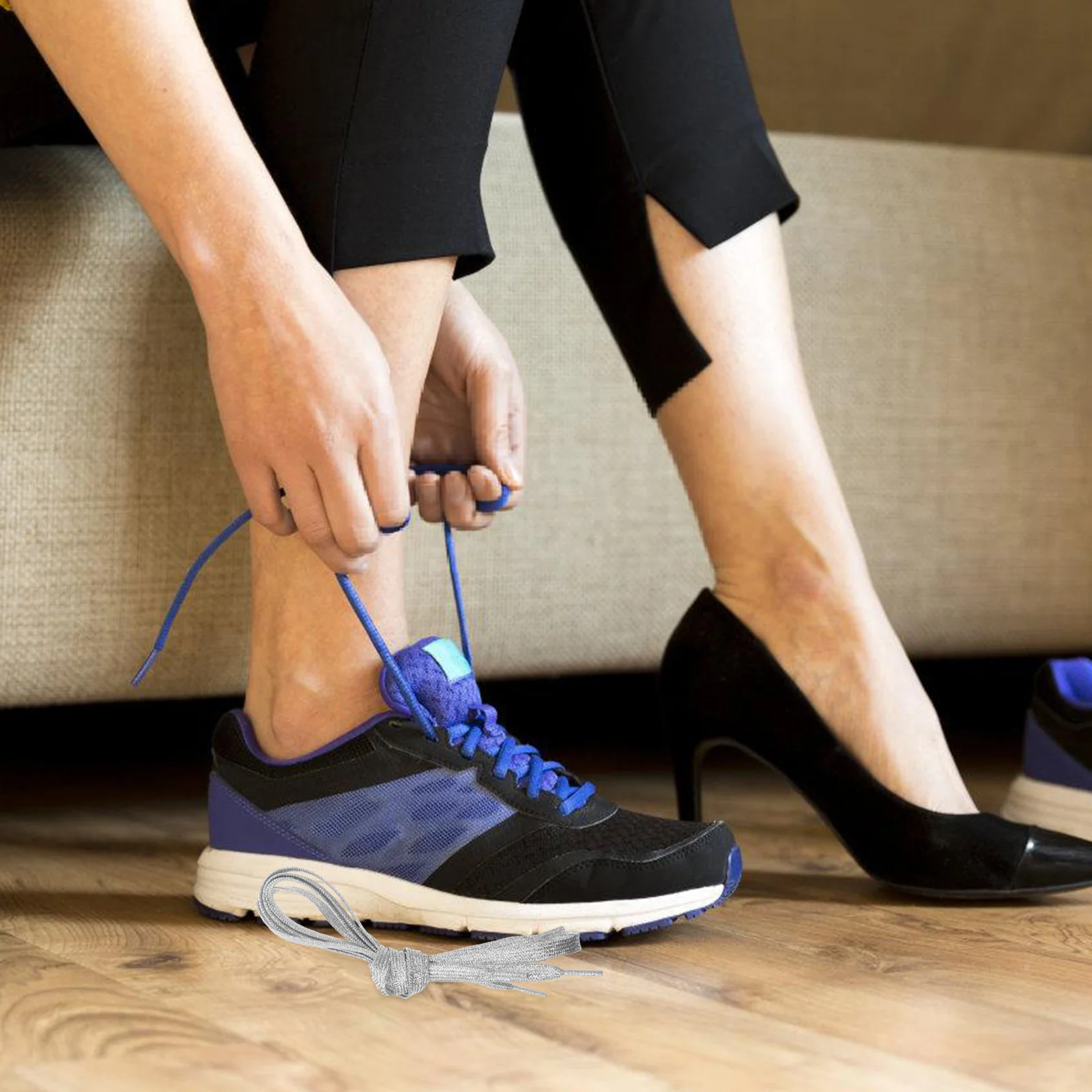 زوج واحد من أربطة الأحذية المسطحة الملونة، صناعة يدوية لامعة مناسبة للأحذية الرياضية، أربطة أحذية فضية لامعة #4