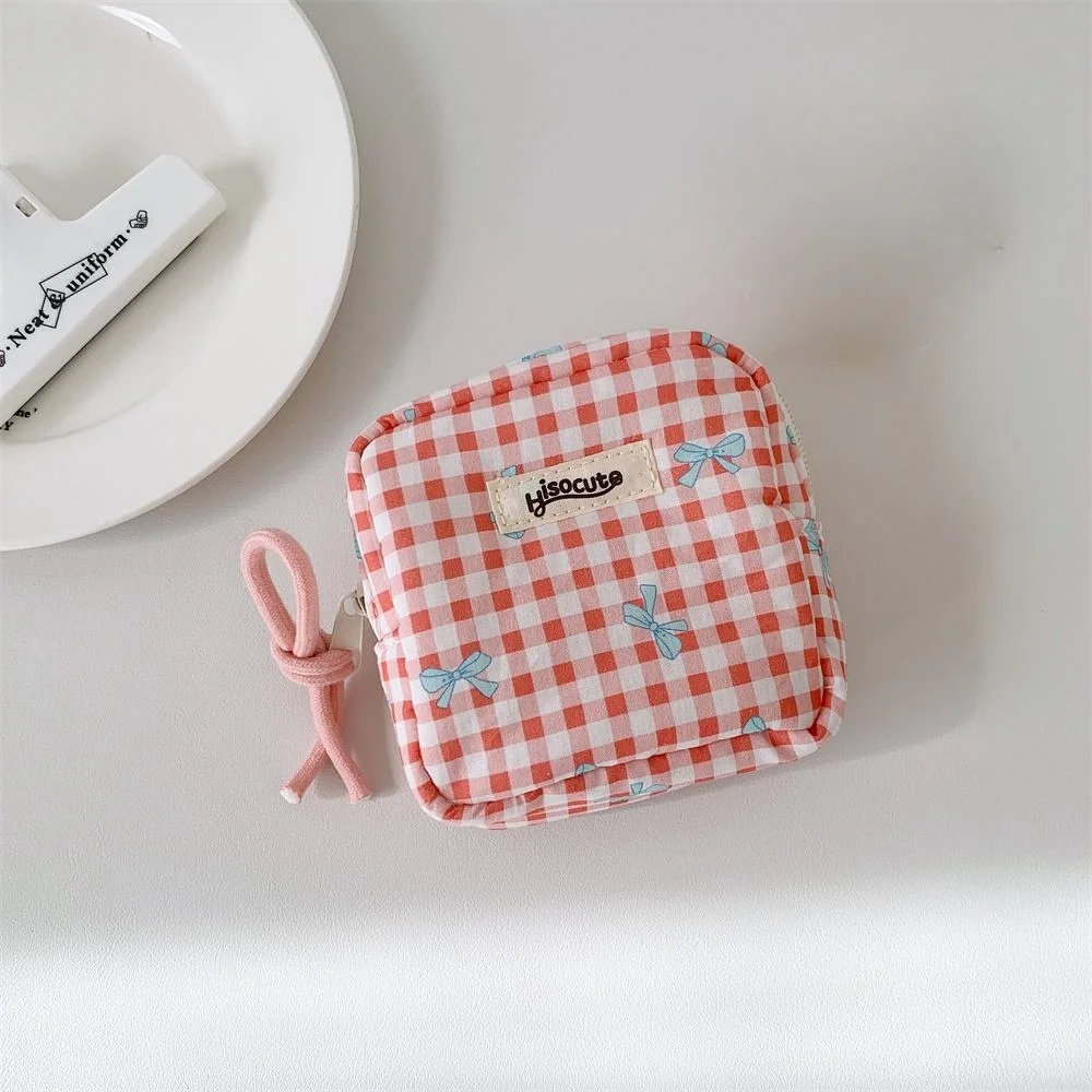 النسخة الكورية بسيطة مربع القوس منقوشة الفم الأحمر المغلف المحمولة حقيبة تخزين تغيير مستحضرات التجميل #6