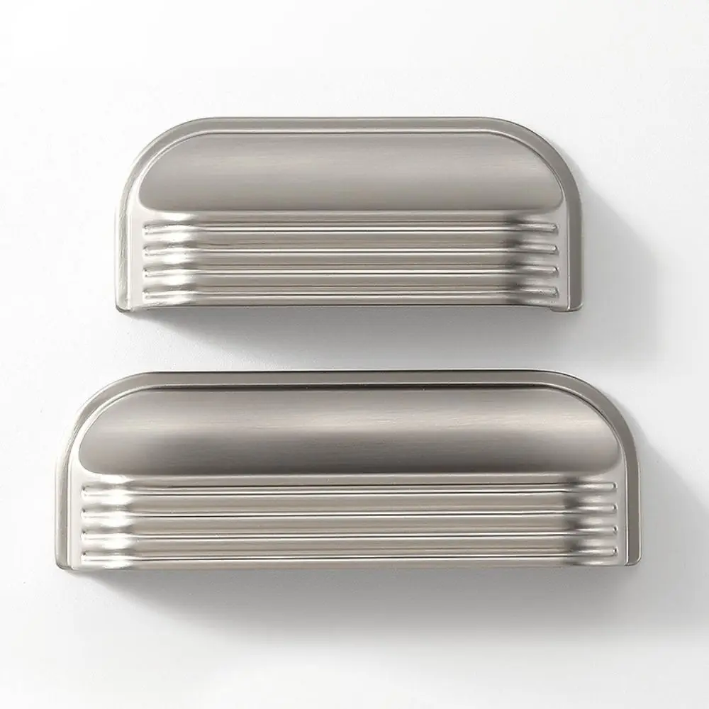 Zinc Alloy Material Cabinet Pulls Hammered Texture Curved Edges Design Cabinet Handles Antique Brass Finish Brushed Gold Finish