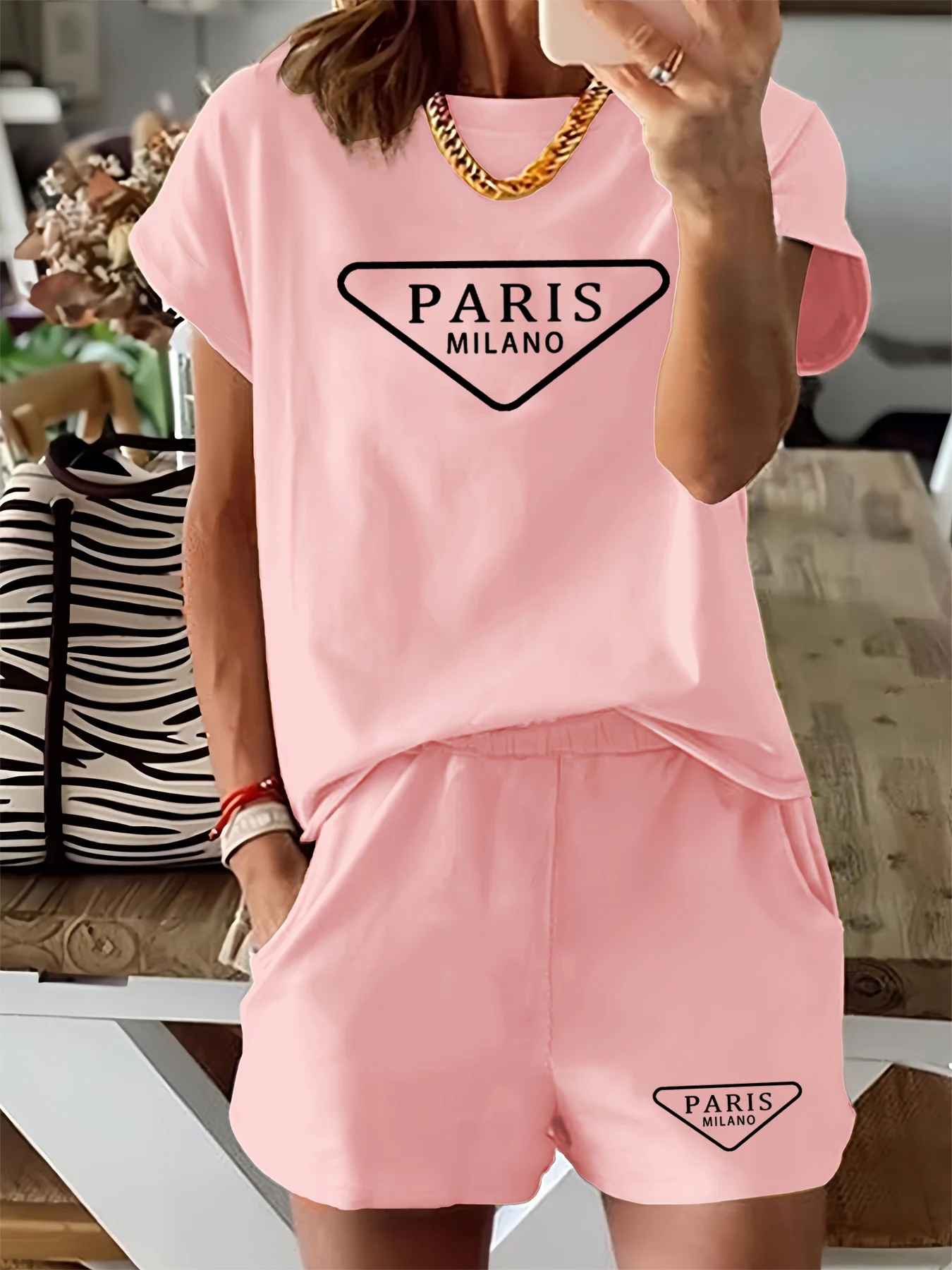 Summer women's fashion Paris M - đánh giá và giá Street Fashion Milano