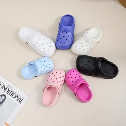 New Children's Slippers Waterproof Summer Outdoor Anti-Slip Beach Shoes for Boy Girl Fashion Garden Hole Shoes