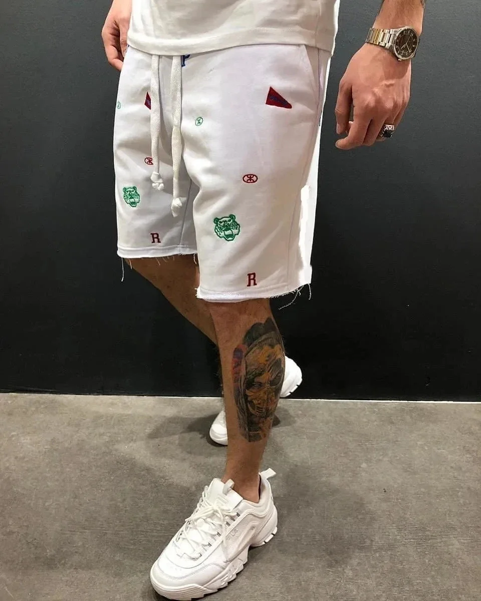 2024 New Spring Summer Men Cargo Shorts Relaxed Fit Breeches Bermuda sports Short Pants Stick a Skin Social Cargo Shorts Men