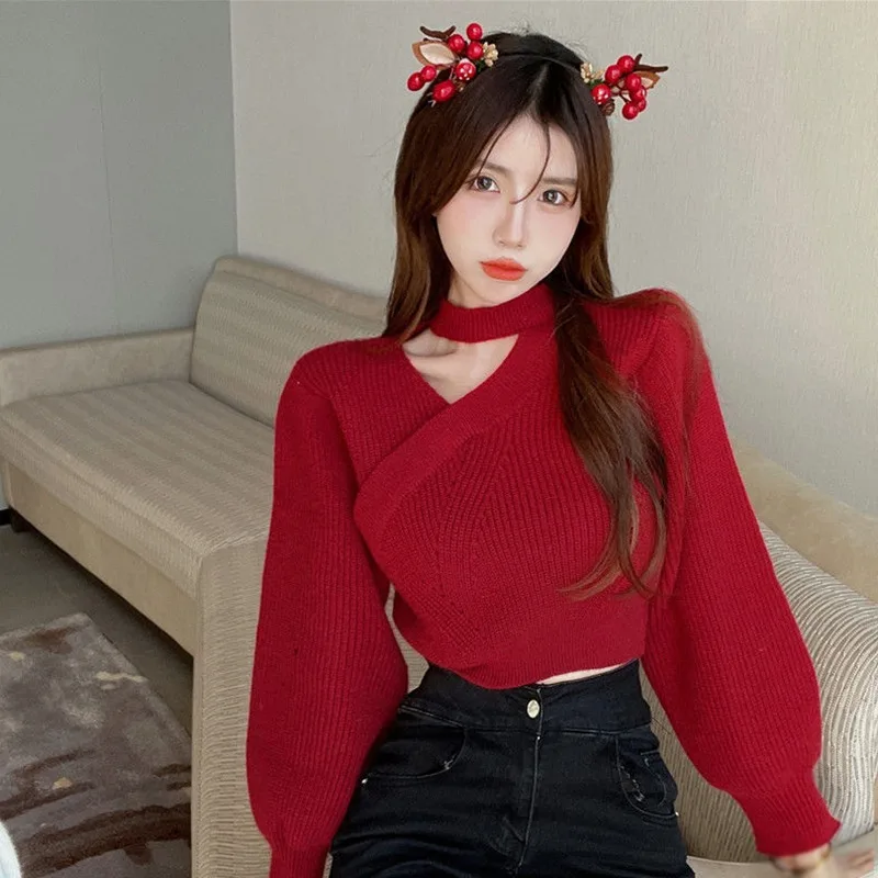 Hanging Neck Red New Year\'s Soft Waxy Sweater Women\'s Autumn And Winter New Western Style Loose Short Knitted Sweater Top