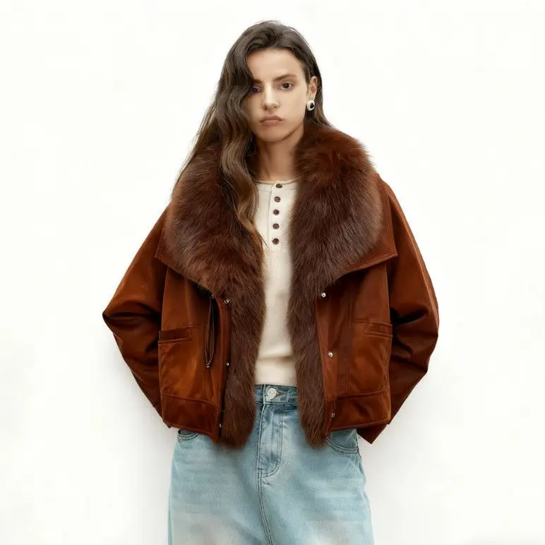 2025 Winter New Women's Fake Fur Jacket Fur Integrated Workwear Short Jacket