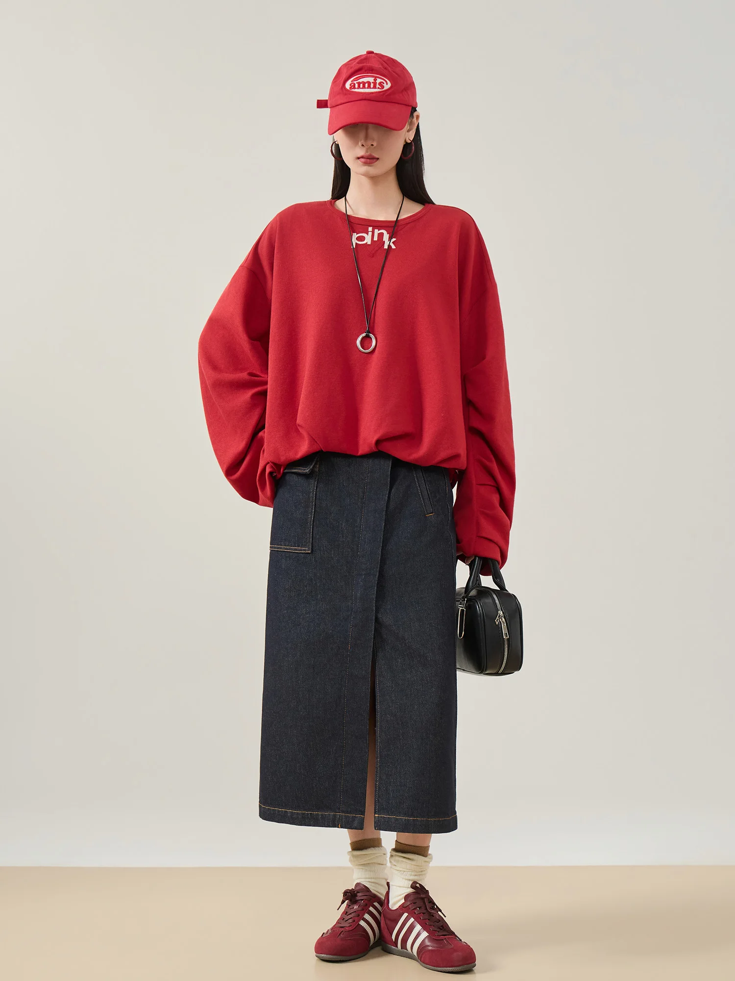 

Свободный женский пуловер с длинными рукавами и круглым вырезом, новинка весеннего сезона, с красным цветочным принтом по низу, повседневный, удобный, из полиэстера