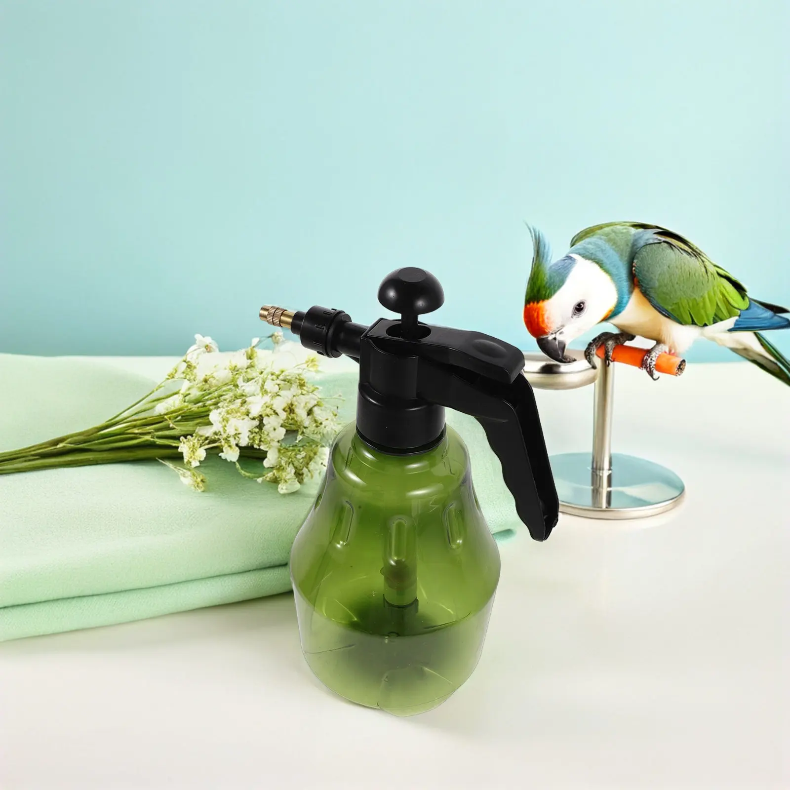 Empty Bird Sprayer Handheld Avian Pump Mister Ultrafine Pet Bird Bath Mister Adjustable Nozzle Parrot Bath Spray for Macaws