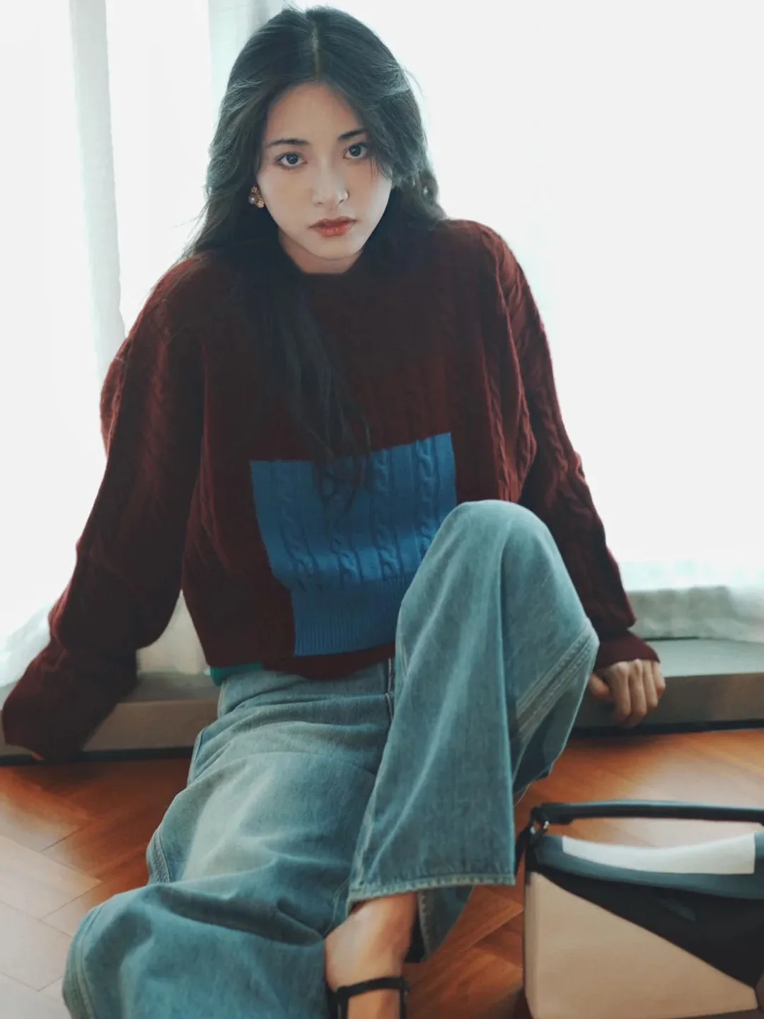 

2025 цветных блоков, трикотаж с круглым вырезом и длинными рукавами, женский молодежный повседневный универсальный пуловер, свитер на осень