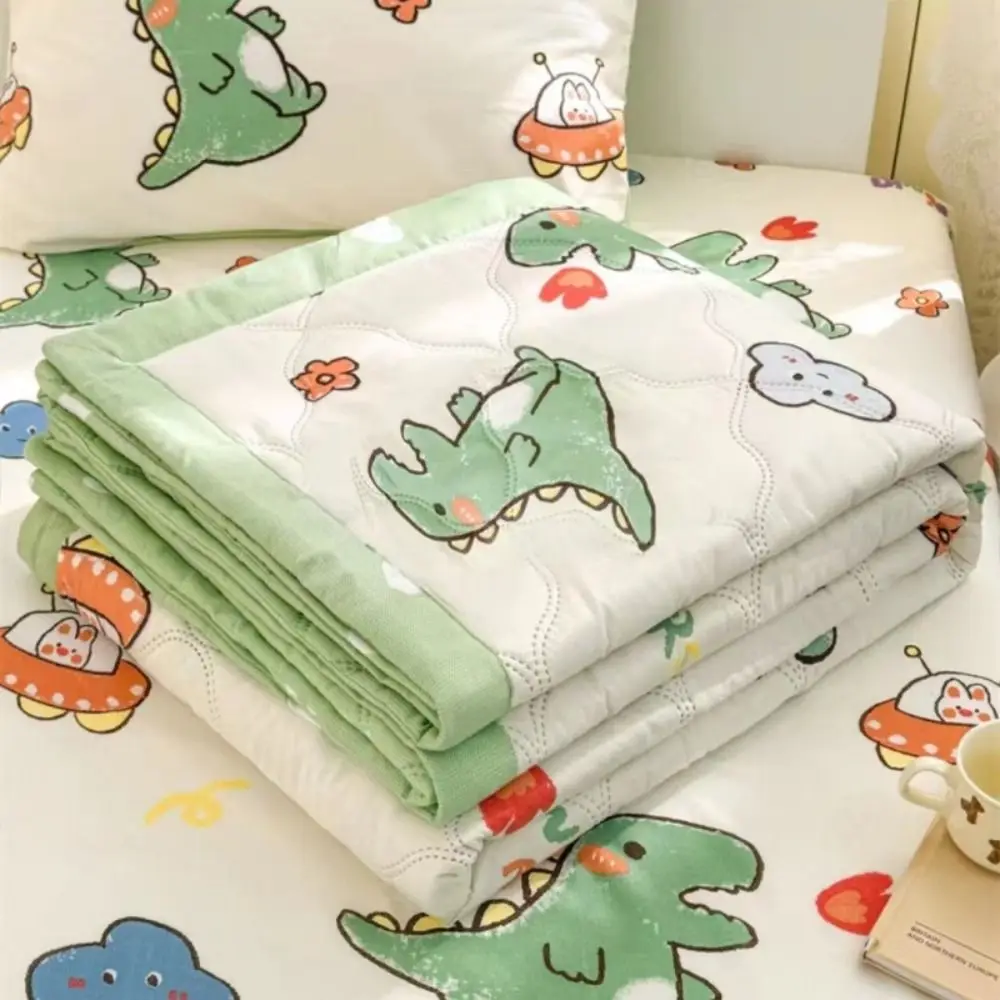 150x200CM Comforter Cute Washable Printed Summer Quilt Soft Comfortable Thin Wadding Blanket