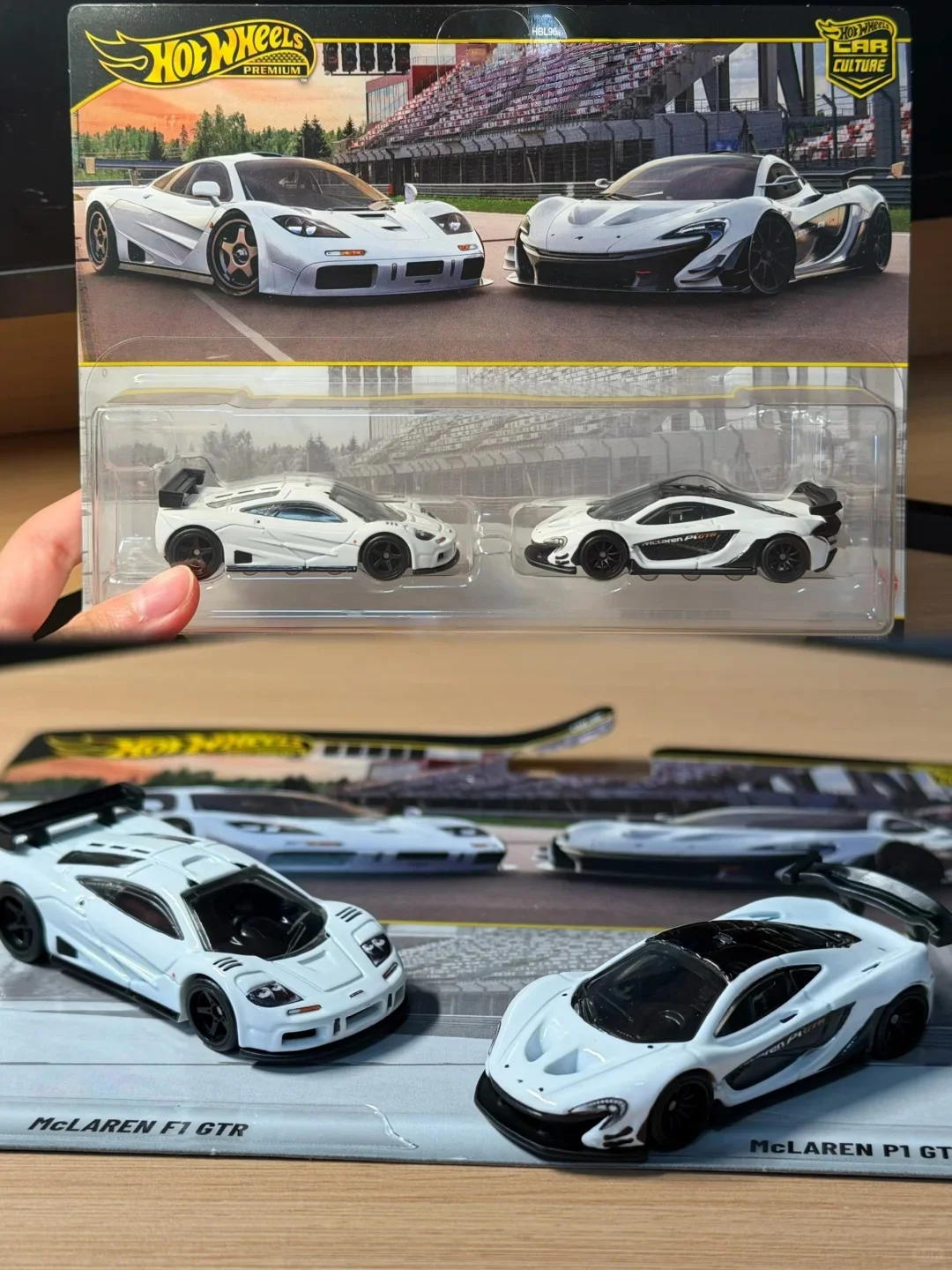 Hot Wheels Car Culture 2Pcs Set McLAREN F1 GTR McLAREN P1 GTR 1:64 Diecast Alloy Metal Car Model Collectible Vehicle Toy