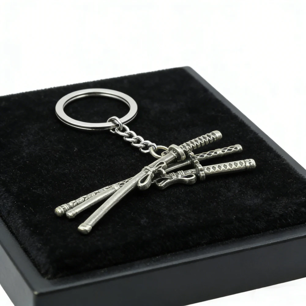 Retro Anime Samurai Sword Model Keychain Japanese Knife Pendant Keyring for Men Women Punk Key Chain Jewelry