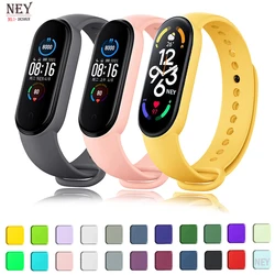 Pulseira de relógio de substituição de silicone, pulseiras desportivas para Xiaomi Mi Band 7 6, NFC, alta qualidade, Correa Mi Band 3, 4, 5