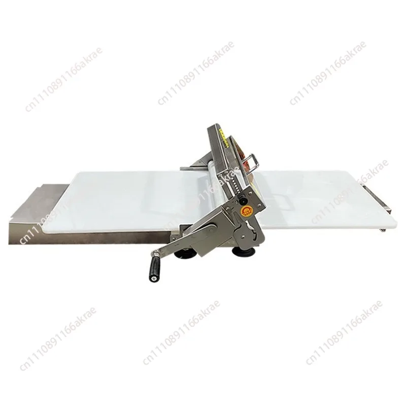 Desktop folding manual shortening machine, ,horn wrapping, French egg tart skin, hand-cranked