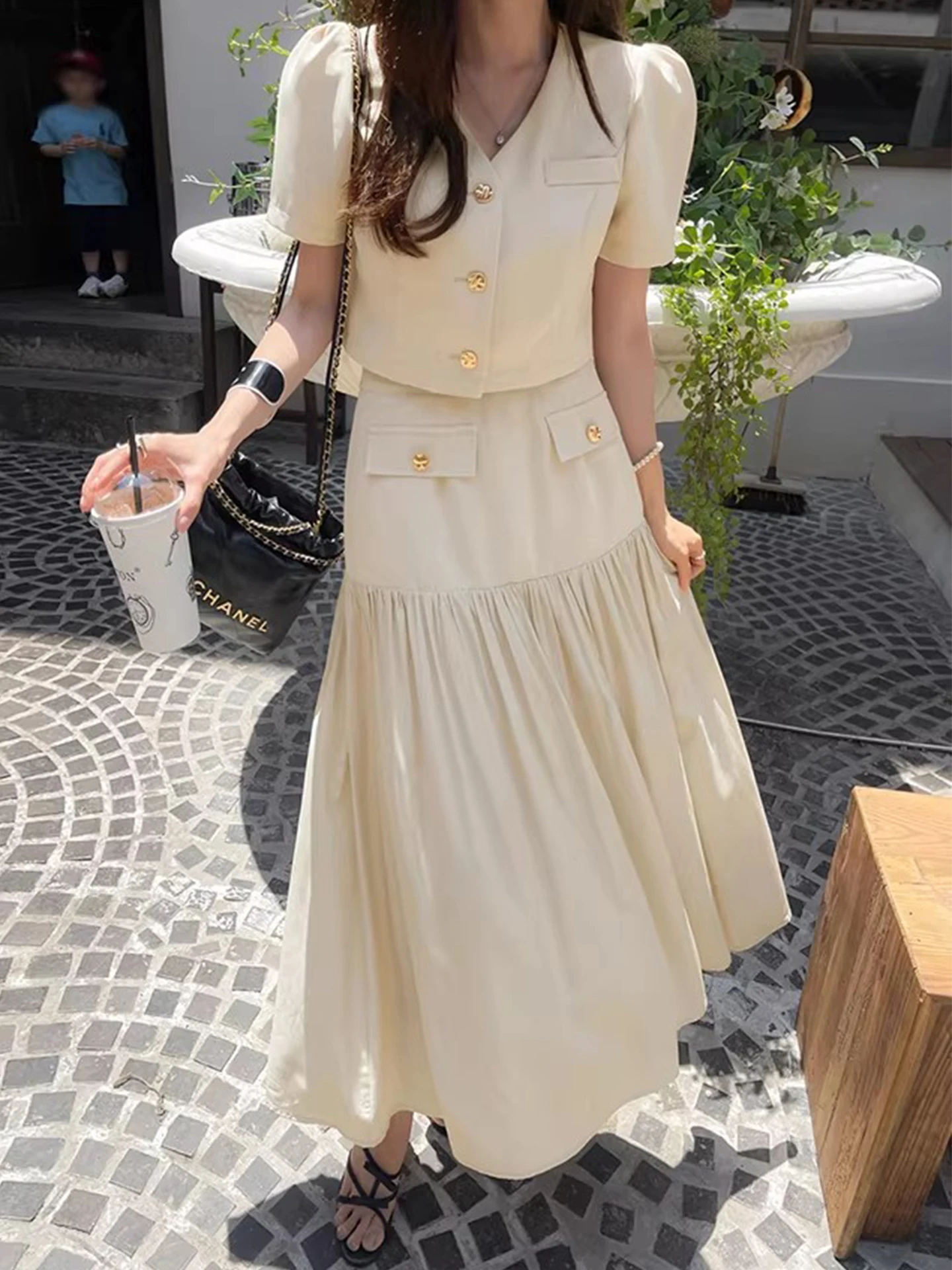 

Fashionable High Waist Skirt And Short Sleeve Jacket Set for Women Summer New Style Two Piece Suit Polyester Fiber Commu...