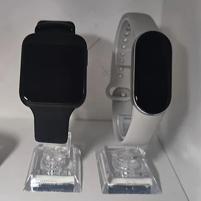 1-10pcs Wholesale Transparent Watch Display Rack C-ring Transparent Bracket Counter Display Rack Watch Bracelet Display Props