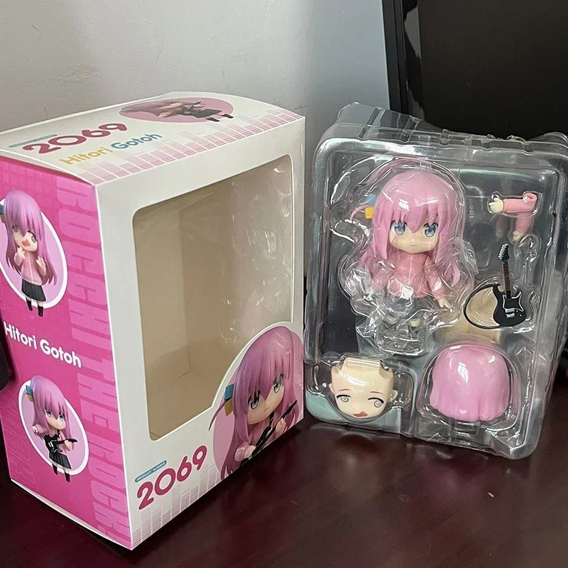 Anime BOCCHI LA ROCCHIA! Figura d'azione # 2242 Ijichi Nijika # 2069 Gotoh Hitor # 2244 Regalo di Natale giocattolo modello da collezione Kita Ikuyo