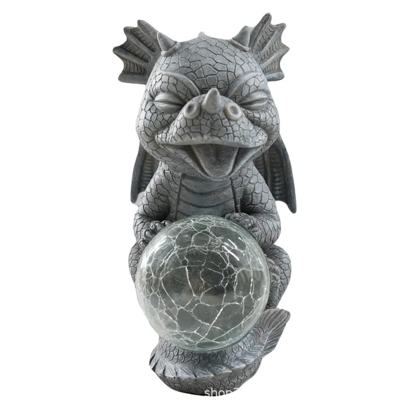 翼のあるドラゴン保持ランプソーラー発光装飾庭のサンルーム小さな彫刻中庭屋外装飾