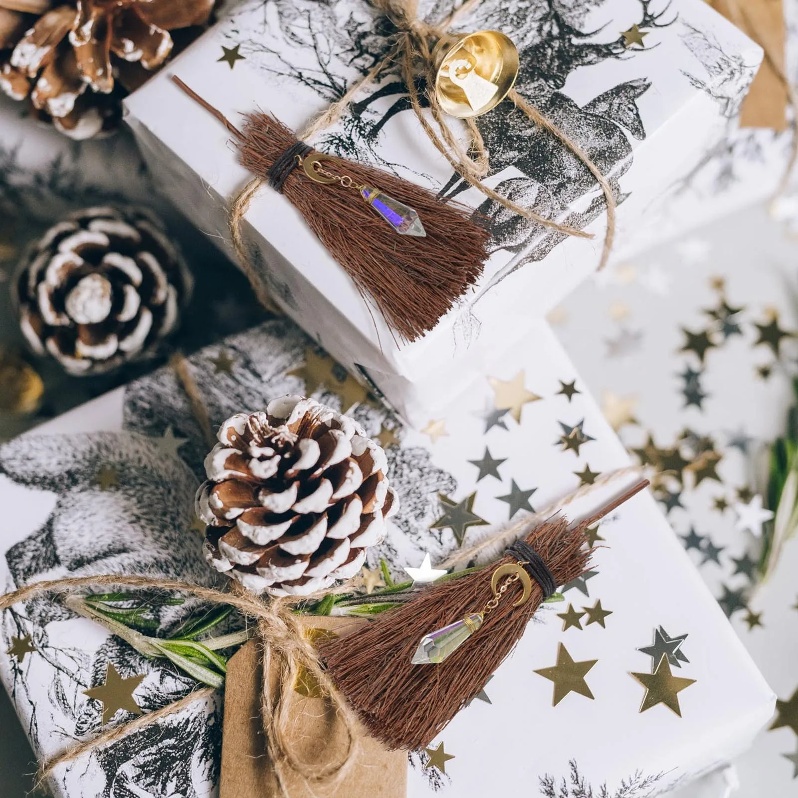 

1Pcs Mini Witch Broom Decor Refined Halloween Pendant Suitable for Bags Key Rings Branch Broom Decor Halloween Pendant