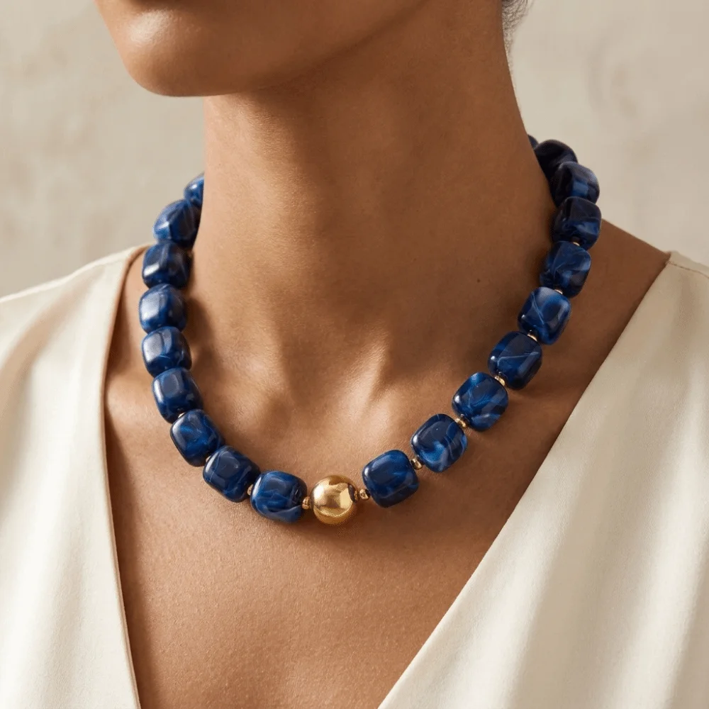 Light Luxury Choker Acrylic Necklace Square Bead Boho Women Clavicle Chain Exaggerated Acrylic Sweater Chain Girls