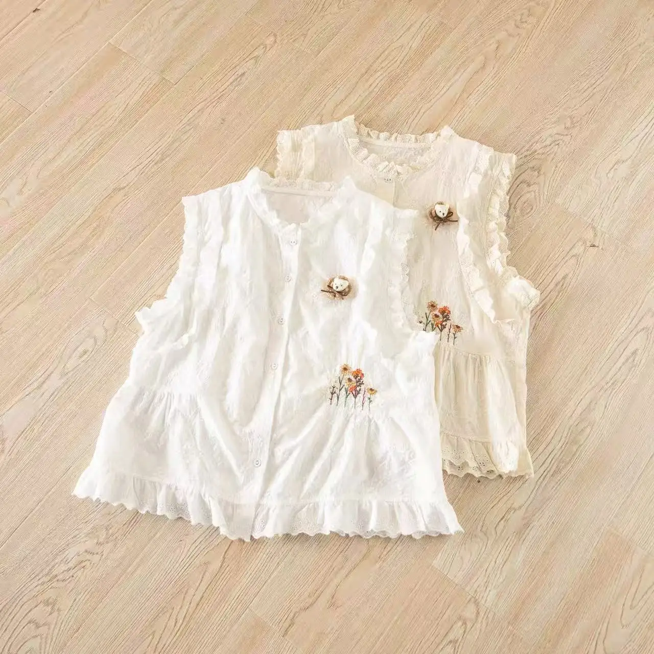 2026 Mori girl Japanese style sweet lace patchwork embroidered vest for women kawaii cute sleeveless cardigan outwear