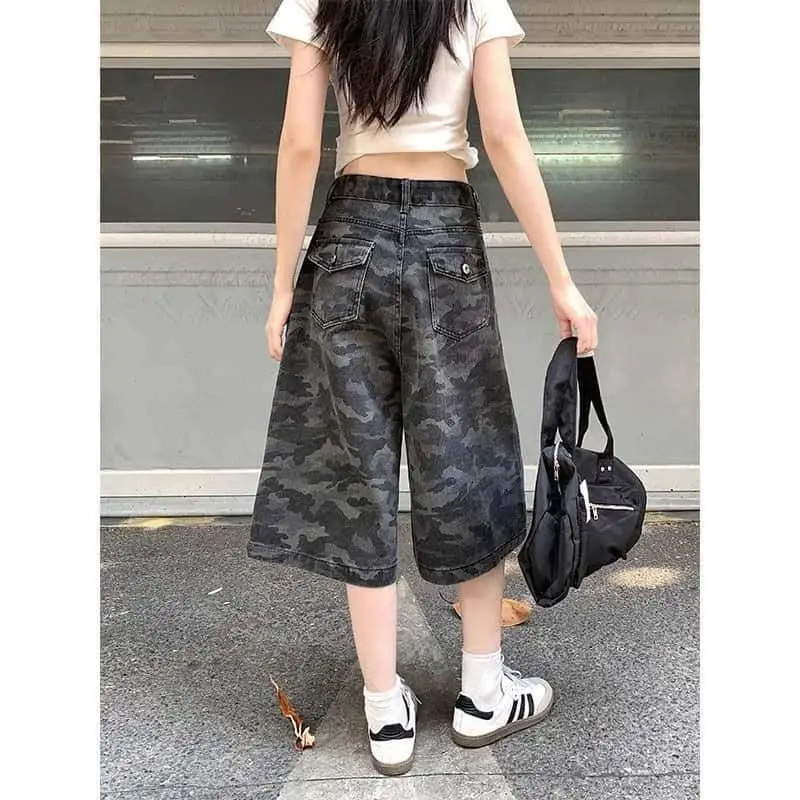 ファッショナブルな迷彩ワイドレッグジーンズ女性の作業服パンツハイウエスト多用途スタイリッシュな7フィートショーツカジュアルデニム