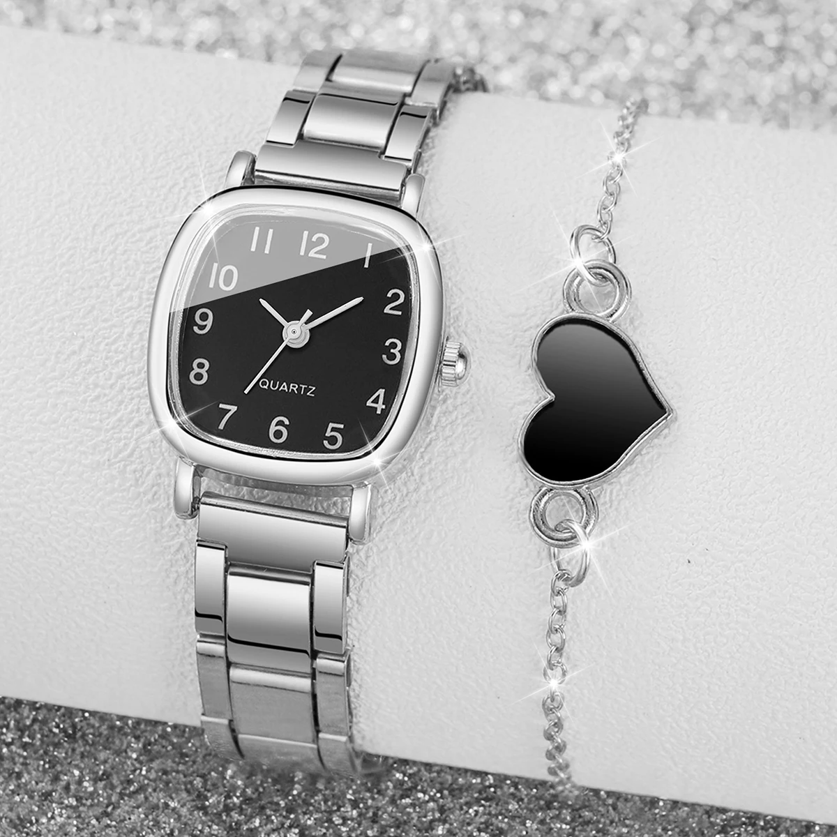 4PCS/Set Fashion Square Women\'s Quartz Watch Steel Band Watches Heart Bracelets Set（Without Box）