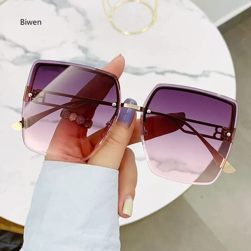 

Classic Vintage Square Sunglasses Woman Gradient Mirror Frameless Sun Glasses Female Retro Fashion Rimless Oculos De Sol