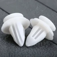 50 Uds. Clips de retención universales para puerta de coche, Panel embellecedor, remaches de plástico, sujetadores de guardabarros de parachoques delantero, Clips de pasador de empuje para G M