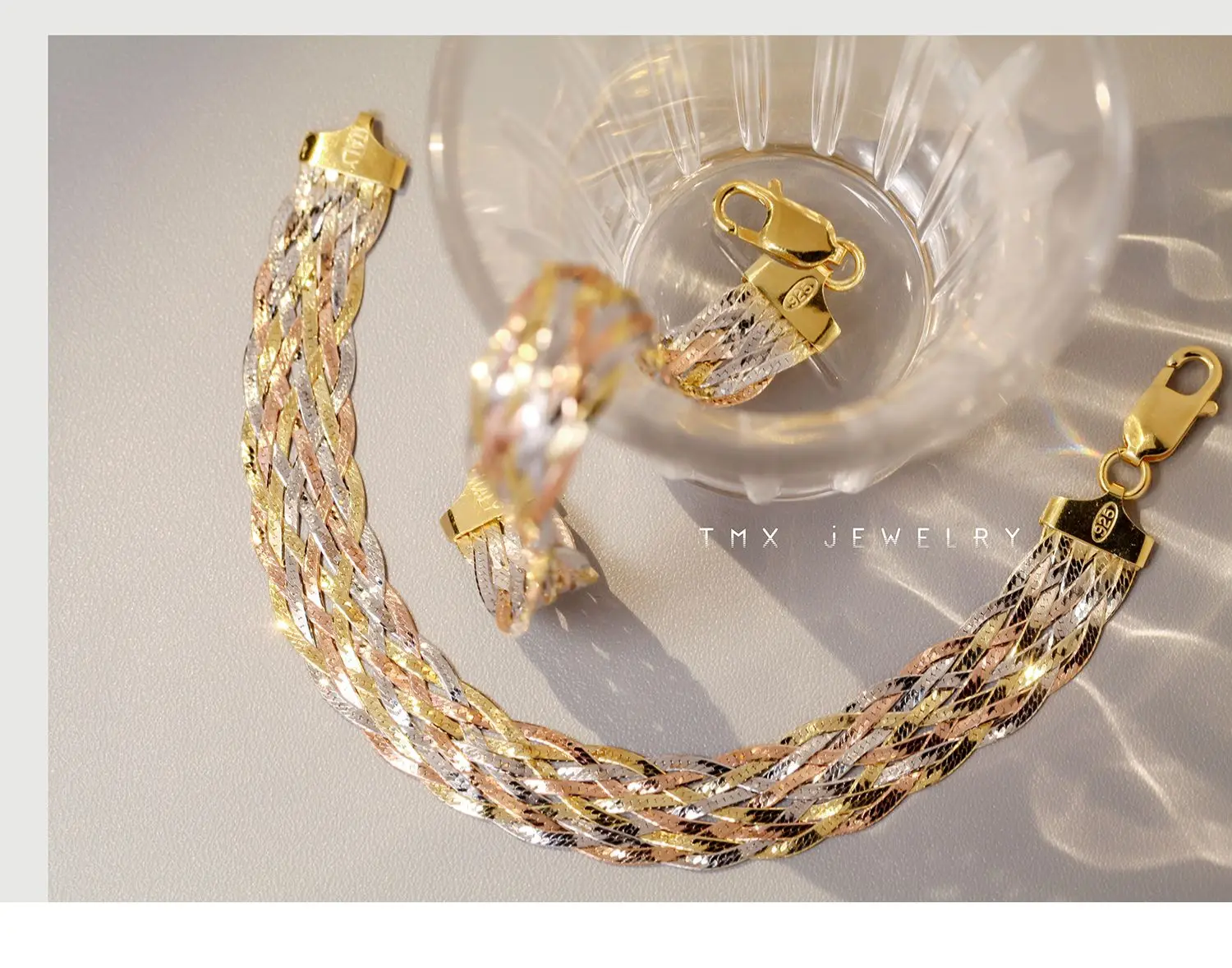 Y カラフルな s925 スターリングシルバー メッキ トリコロール ゴールド ウーブン ブレスレット 女性用、ワイド バージョン、光沢のあるジェンダーレス ジュエリー