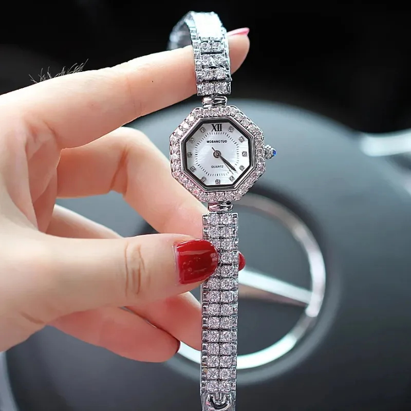 

Fashion Diamond Vintage Color Shell Quartz Luminous Ladies Watch for Chronograph Girls Simple Waterproof Clock Wristwatch Reloj