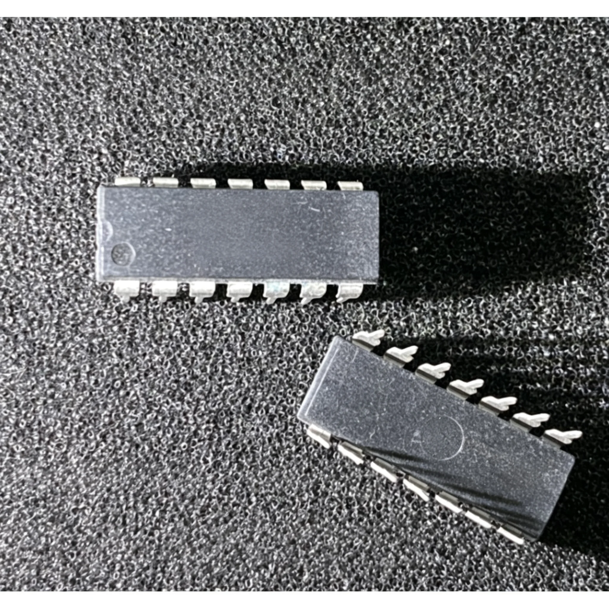 5piece PIC16F505-I/P DIP PIC16F505-I/SL SOP PIC16F505-I/ST TSSOP