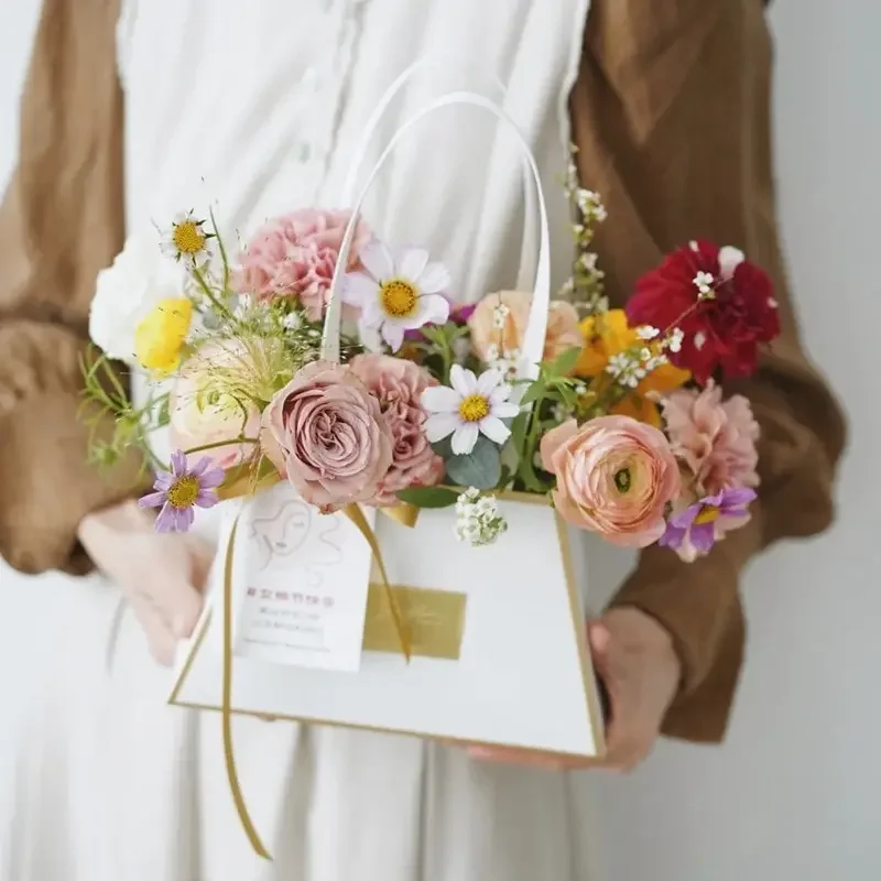 Wedding Party Valentine\'S Day Rose Flower Gift Box Carry Bag Flower Box Portable Flower Bouquets Packaging Box Basket Storage