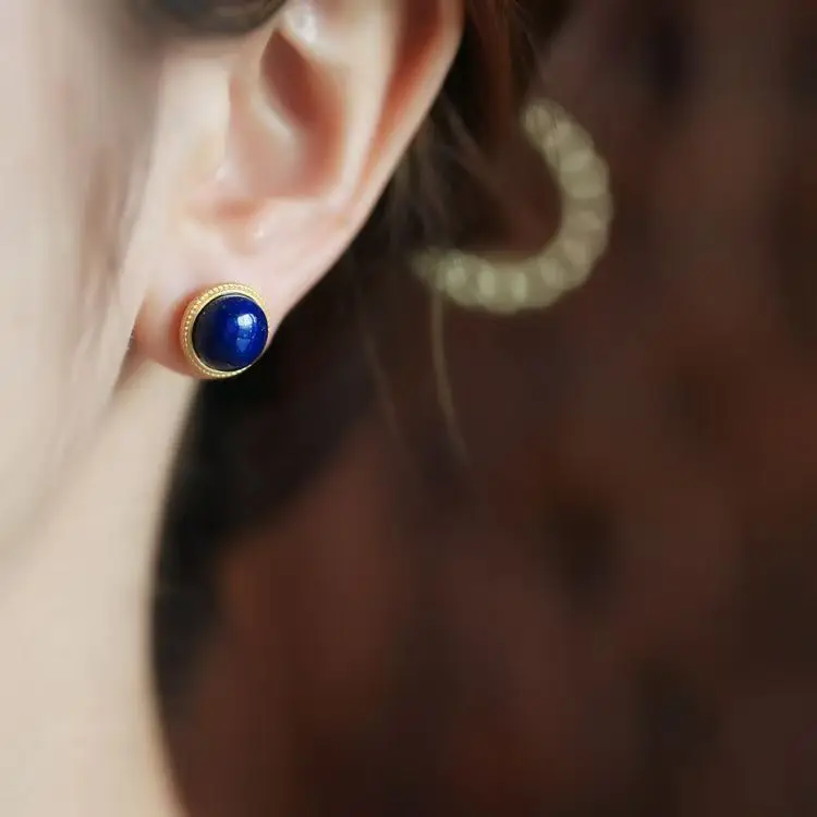 

Unisex Daily Wear Fine Jewelry Rope Twisted Bezel Setting Round Lapis Ear Stud Blue Lazuli Gold Braided Earrings for Women Men