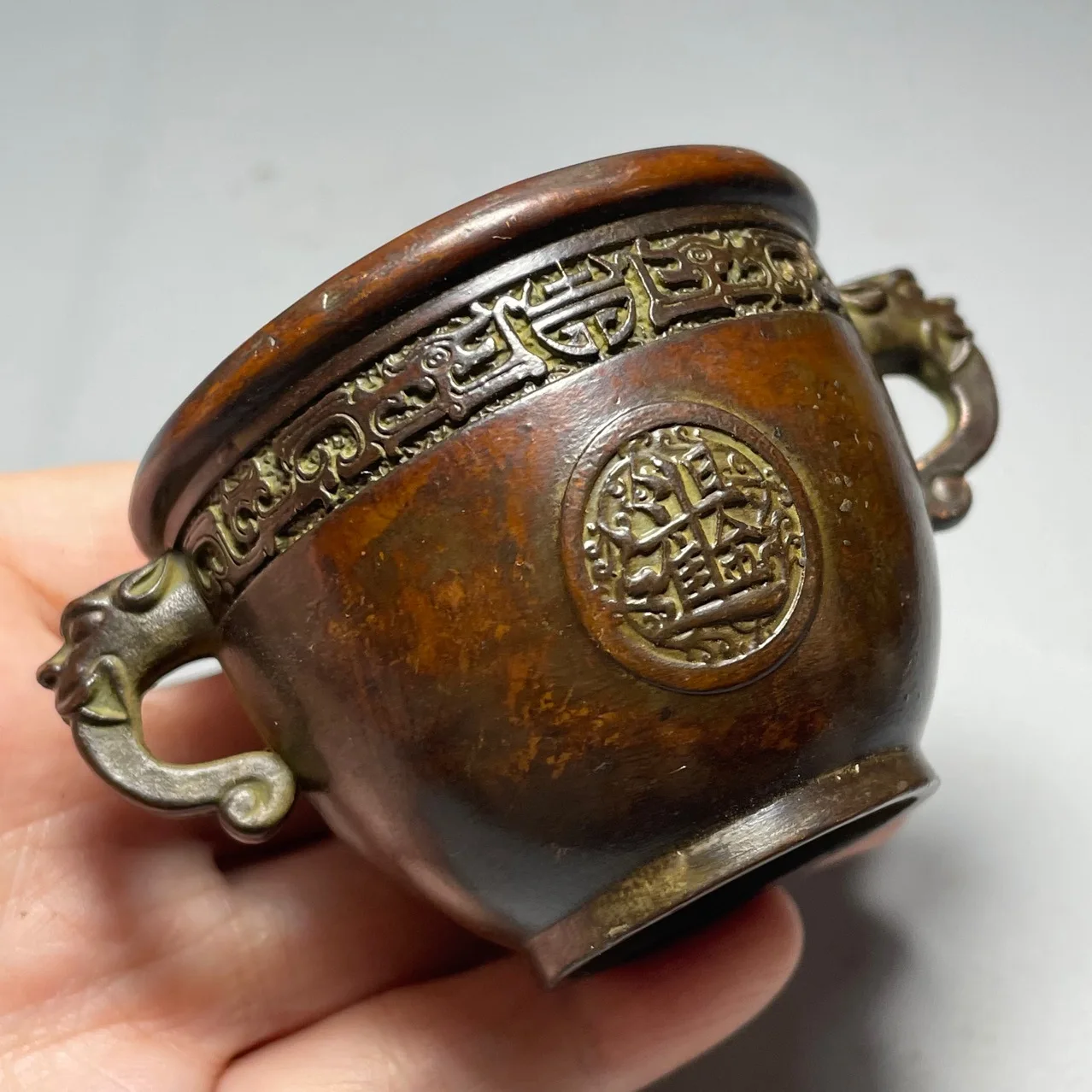 

Fortune into treasure from all directions, double beast ears, copper cylinder, water tank, wealth cornucopia incense burners
