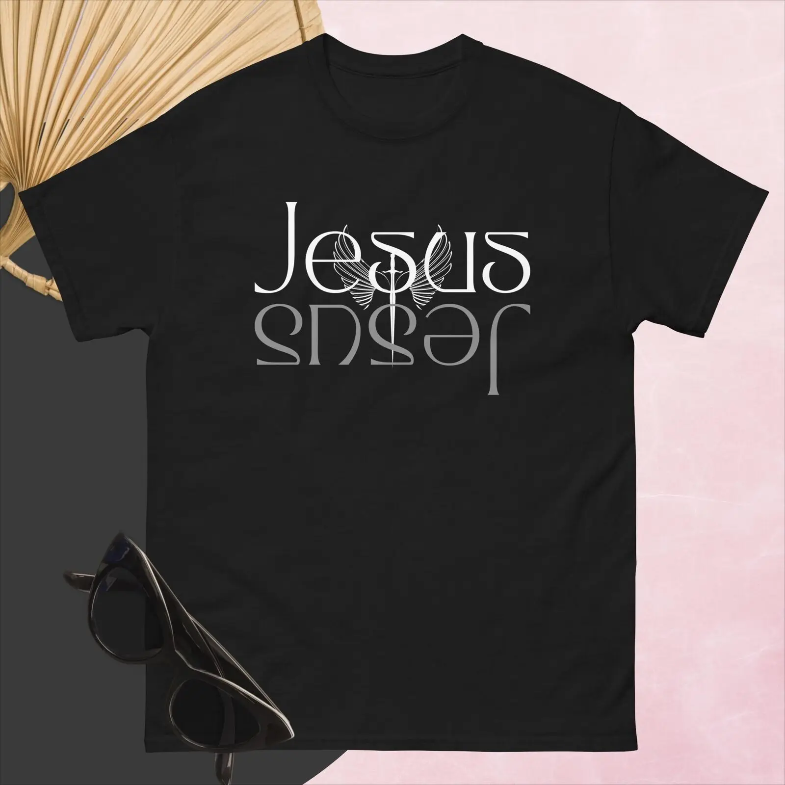 Camiseta clásica de Jesús con espada alada, camisa de fe cristiana, Unisex