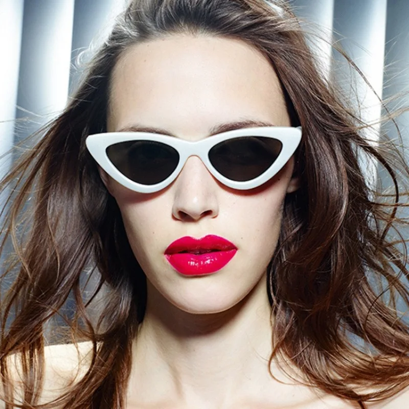 Sexy Small Triangle Cat Eye Sunglasses Women Vintage Brand Sun Glasses Black White Red Trending Streetwear UV400 Shades Eyewear