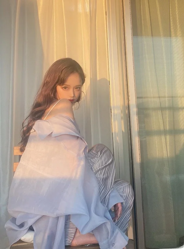 

Новые элегантные повседневные брюки из шифона с эластичным поясом, плиссированные, универсальные, прямые, длинные, для офиса, размер L