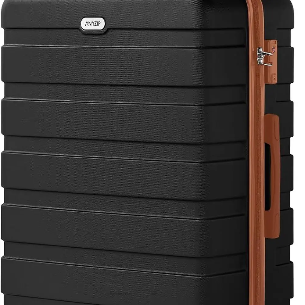 

Lightweight 28 Hardside TSA-Lock Suitcase with 4 Universal Wheels - Black/Brown