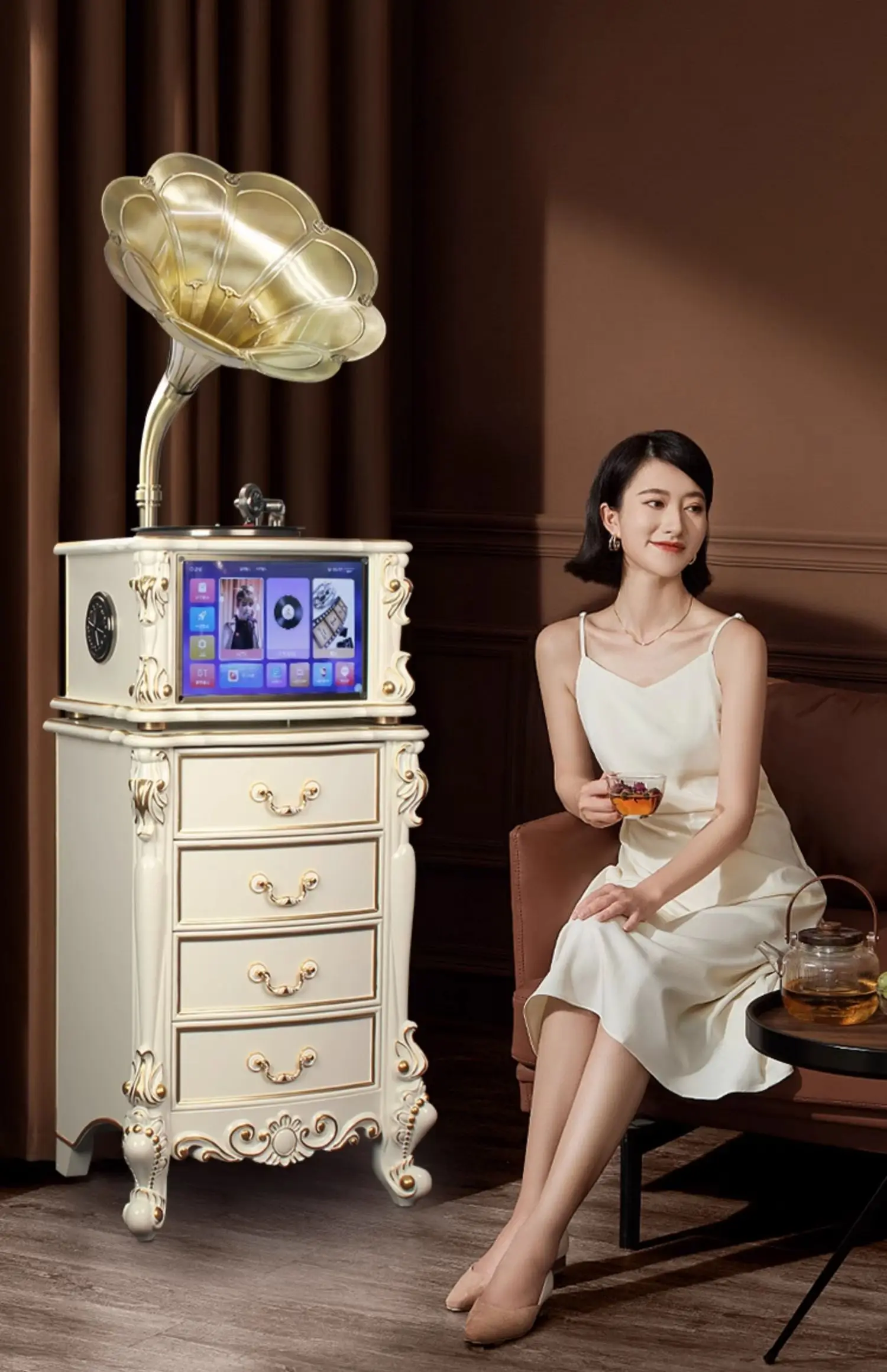 Phonograph retro living room European and American Bluetooth touch screen Karaoke speaker French vinyl record player