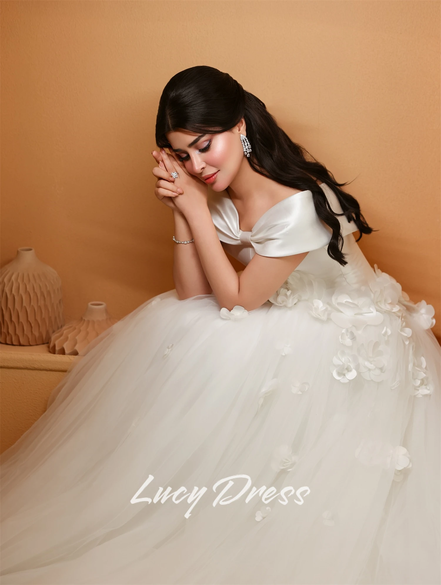 Lucy vestidos de casamento personalizados vestidos de casamento luxo 2025 vestidos de noite luxuosos 2025 vestido de noiva vestido branco vestidos longos